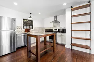 517 N Ave F, Elgin, TX 78621 - Photo 10