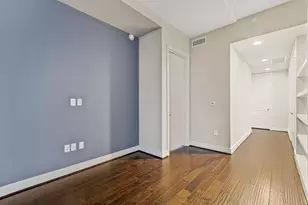 214 Barton Springs Rd, Austin, TX 78704 - Photo 10