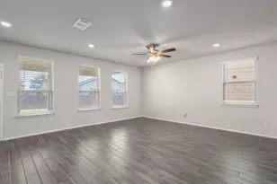 222 Jaycen Ln, New Braunfels, TX 78130 - Photo 6