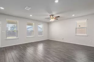 222 Jaycen Ln, New Braunfels, TX 78130 - Photo 6