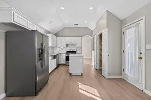 8248 Montoya Cir, Austin, TX 78717 - Photo 16