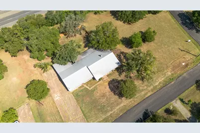 202 Canyon Wren Drive, Buda, TX 78610 - Photo 32