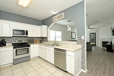 11816 Bastrop Street, Manor, TX 78653 - Photo 2