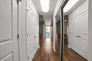 360 Nueces St, Austin, TX 78701 - Photo 18