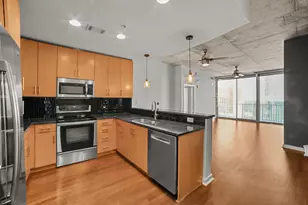 360 Nueces St, Austin, TX 78701 - Photo 2
