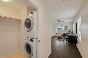 114 Havana St, Austin, TX 78704 - Photo 12