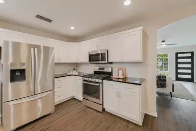 114 Havana Street, Austin, TX 78704 - Photo 6