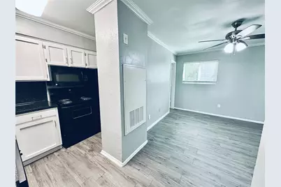 3702 S Second Street #118, Austin, TX 78704 - Photo 6