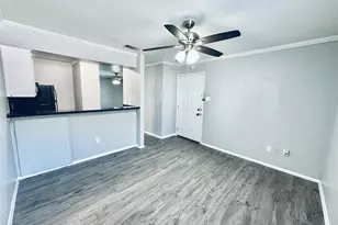 3702 S 2nd St, Austin, TX 78704 - Photo 2