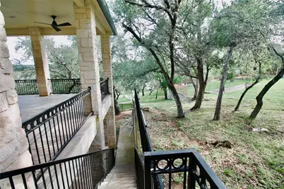 20704 E Lakeshore Drive, Spicewood, TX 78669 - Photo 14