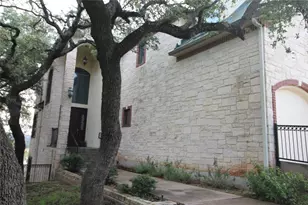 20704 E Lakeshore Dr, Spicewood, TX 78669 - Photo 4