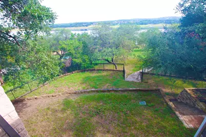 20704 E Lakeshore Drive, Spicewood, TX 78669 - Photo 22