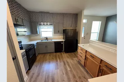 215 Michaelis #B, Kyle, TX 78640 - Photo 4
