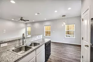 207 Peruna Dr, Marble Falls, TX 78654 - Photo 8