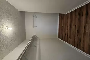 6903 Deatonhill Dr, Austin, TX 78745 - Photo 14