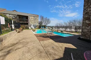 6903 Deatonhill Dr, Austin, TX 78745 - Photo 32