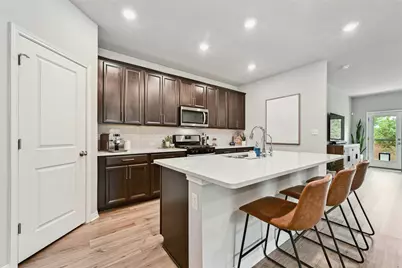 911 Bright Gemstone Way, Austin, TX 78748 - Photo 8