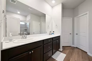 911 Bright Gemstone Wy, Austin, TX 78748 - Photo 18