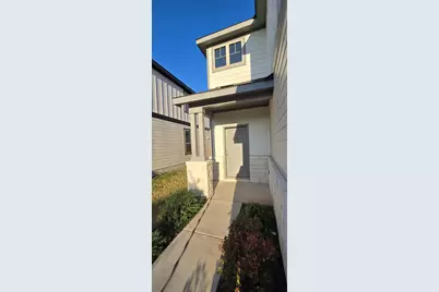 153 Purple Sandpiper Lane, Leander, TX 78641 - Photo 2