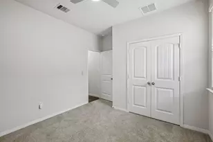 149 Mackinac Ln, Georgetown, TX 78626 - Photo 18