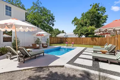 308 E Travis Street, Fredericksburg, TX 78624 - Photo 34