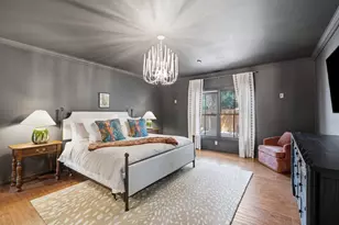 308 E Travis St, Fredericksburg, TX 78624 - Photo 18