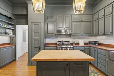 308 E Travis Street, Fredericksburg, TX 78624 - Photo 12