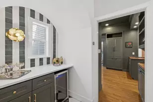 308 E Travis St, Fredericksburg, TX 78624 - Photo 16
