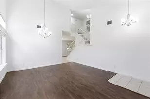 4228 Columbine Dr, Austin, TX 78727 - Photo 4