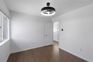 4228 Columbine Dr, Austin, TX 78727 - Photo 20