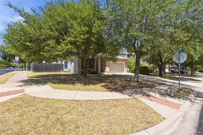 4228 Columbine Drive, Austin, TX 78727 - Photo 2