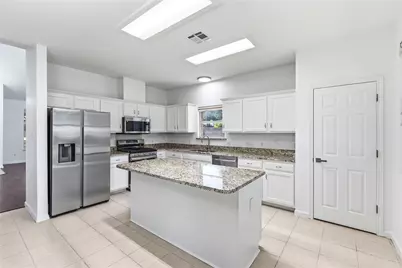 4228 Columbine Drive, Austin, TX 78727 - Photo 8