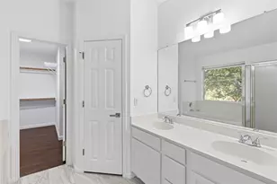 4228 Columbine Dr, Austin, TX 78727 - Photo 16