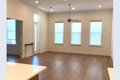 6117 Sendero Hills Parkway, Austin, TX 78724 - Photo 10