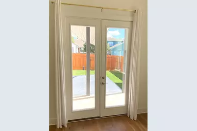 6117 Sendero Hills Parkway, Austin, TX 78724 - Photo 16