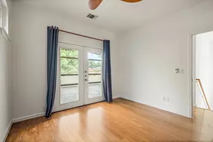 2202 Garden St, Austin, TX 78702 - Photo 4