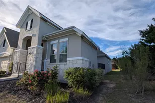 467 Jacksdaw Dr, Austin, TX 78737 - Photo 2