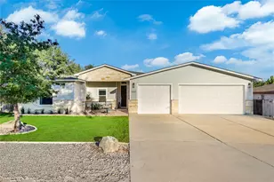 2111 American Dr, Lago Vista, TX 78645 - Photo 2