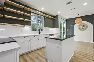 105 Mokolii Ct, Bastrop, TX 78602 - Photo 6