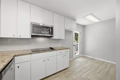 7 Hull Circle Drive, Austin, TX 78746 - Photo 8