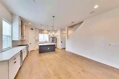 4500 Freedom Drive #209, Austin, TX 78731 - Photo 8