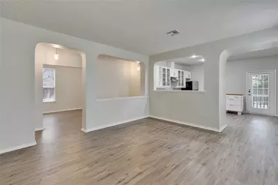 521 New Country Road, Kyle, TX 78640 - Photo 2
