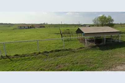 600 County Rd 405, Taylor, TX 76574 - Photo 10