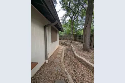 2203 Western Trails Boulevard #B, Austin, TX 78745 - Photo 26