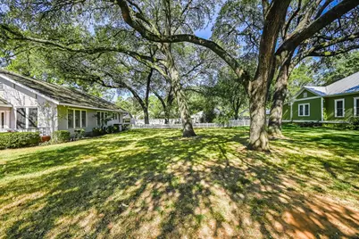 [Address not provided], Smithville, TX 78957 - Photo 2