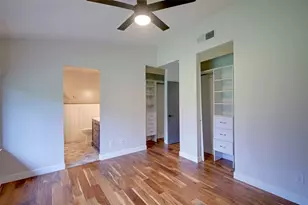 11813 Highland Oaks Trail, Austin, TX 78759 - Photo 24