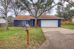 11813 Highland Oaks Trail, Austin, TX 78759 - Photo 2