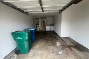 807 Lloyd Ln, Elgin, TX 78621 - Photo 12