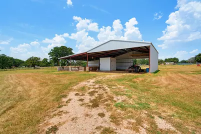 16905 Fm 112, Thrall, TX 76578 - Photo 10