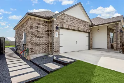 700 Legends Lane, Georgetown, TX 78628 - Photo 4